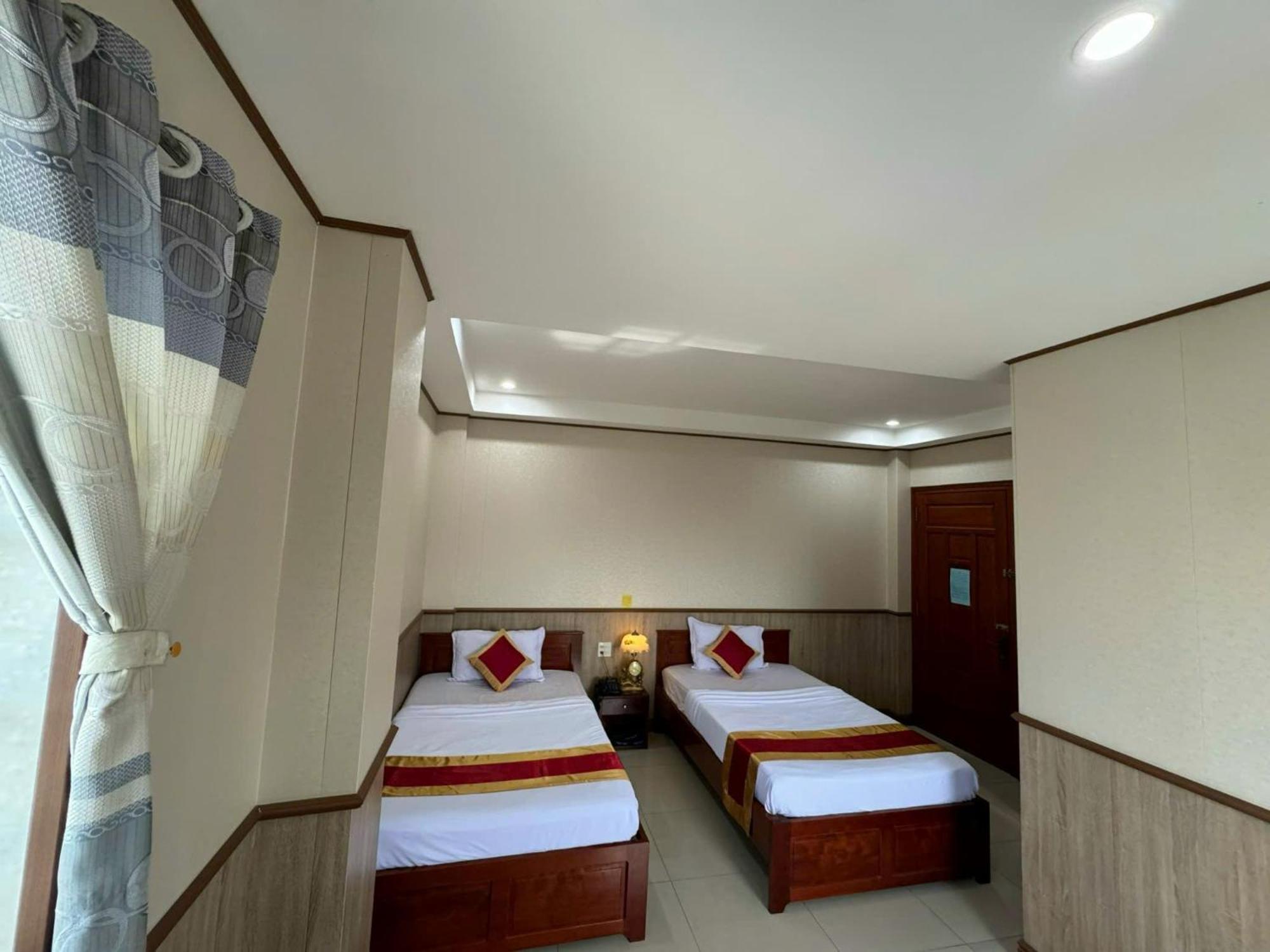 Thanh Dat Hotel Bac Lieu Zewnętrze zdjęcie